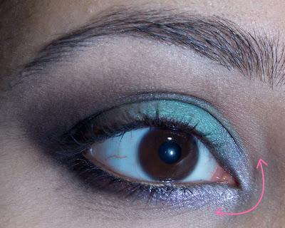 Smokey Green and Silver: Xmas Party Eye Makeup