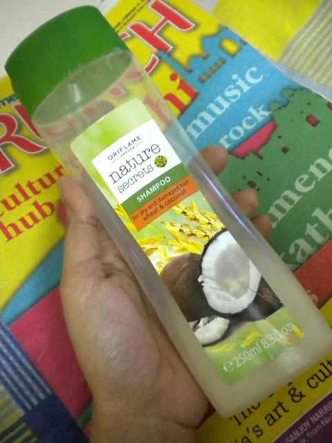Oriflame’s Nature Secrets Shampoo for Dry and Damaged Hair