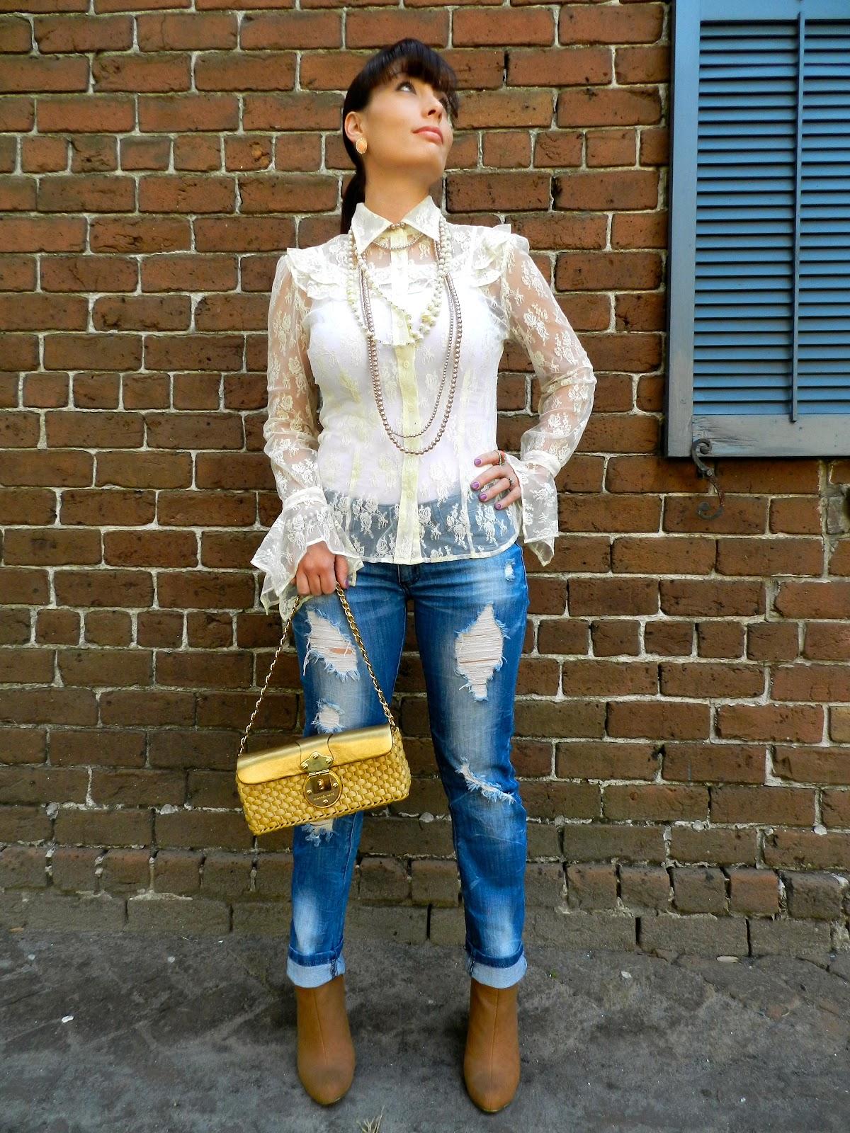 Outfit Post: Reviving The Victorian Era Outfit Post: Reviving The Victorian Era