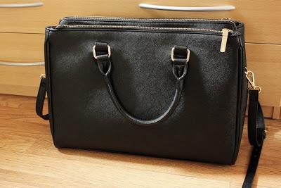What's in my bag - Zara Office Bag