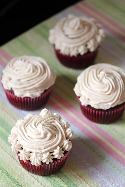 Vegan Red Velvet Cupcakes