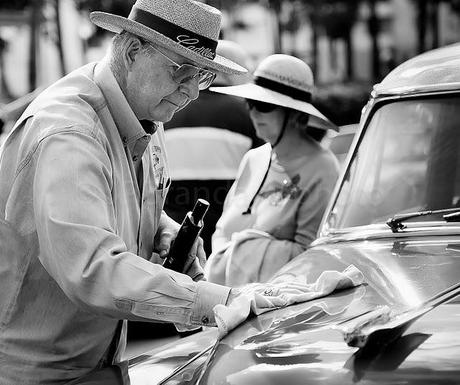 PHOTOGRAPHING STREET PHOTOGRAPHY PHOTOGRAPHING STREET PHOTOGRAPHY