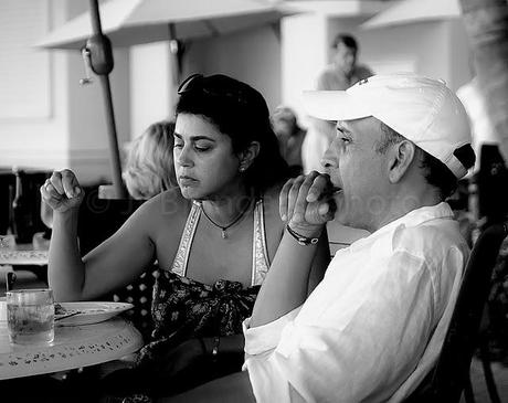 PHOTOGRAPHING STREET PHOTOGRAPHY PHOTOGRAPHING STREET PHOTOGRAPHY