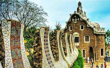 Park Guelle Travelling through Time and Relative Dimension in Space
