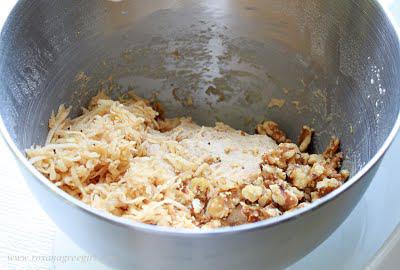 Apple Walnut Bread (vegan)