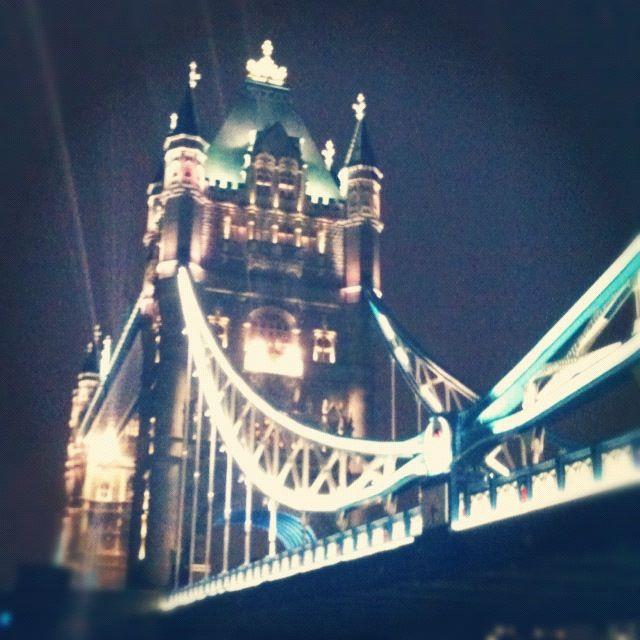 London - tower bridge 