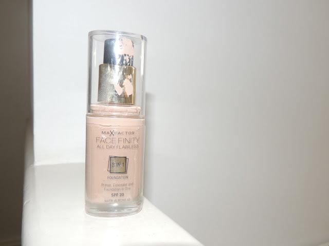 Max Factor 'Fact Finity All Day Flawless 3 In 1 Foundation' Review! Blog Everyday In May!