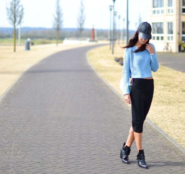 outfit long pencil skirt cropped sweater cap