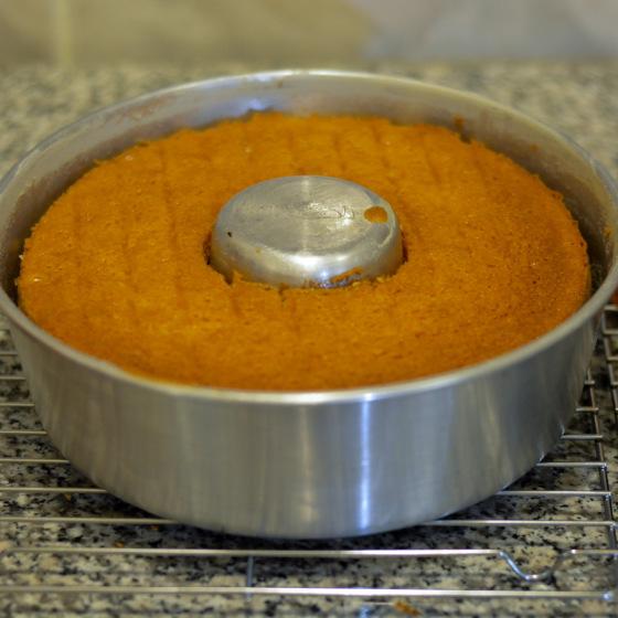 Kuwaiti Saffron Cardamom Cake Gers Ogely (Cake of the Month) Paperblog