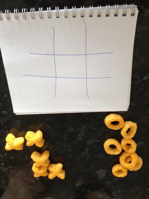 Review: Walkers Hoops and Crosses or when did it become tic tac toe?