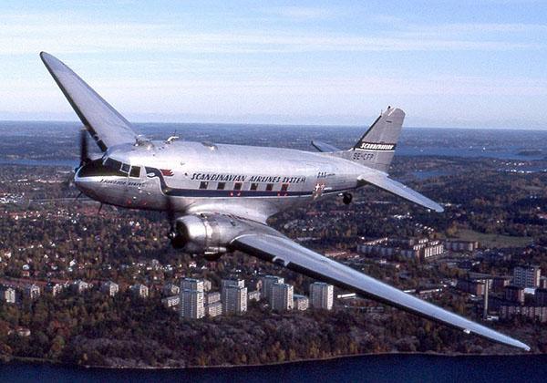Douglas DC-3, SE-CFP, operated by non-profit organisation 