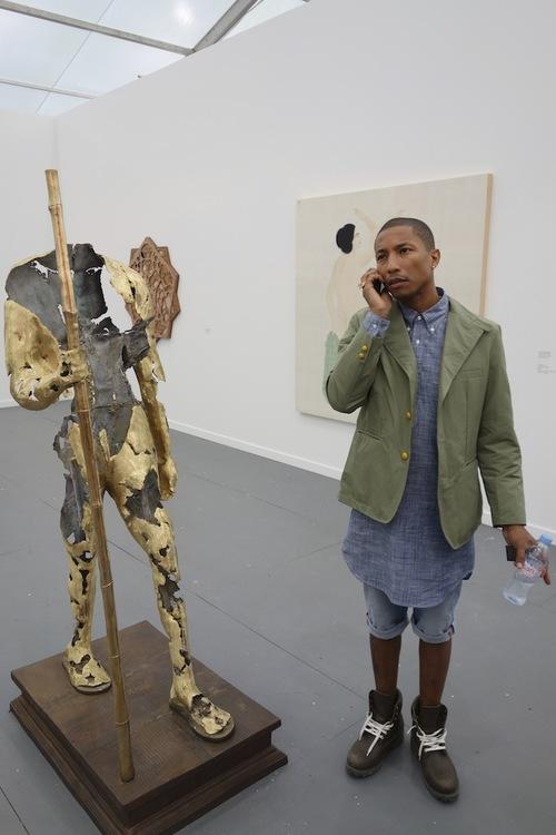 Pharrell hits up Frieze NYC 2013
The second annual Frieze New...