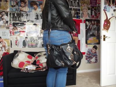 ootd 028 400x300 The New Blue Jeans...