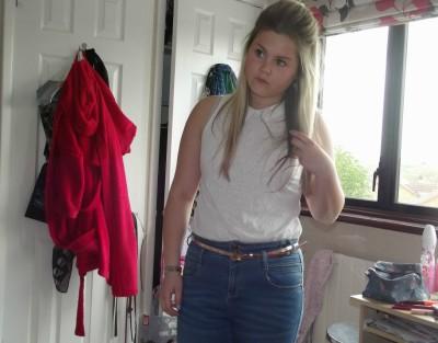 ootd 003 400x313 The New Blue Jeans...