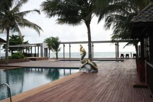 Koh Lanta: Kicking it on the beachfront nakara longbeach resort koh lanta phra ae