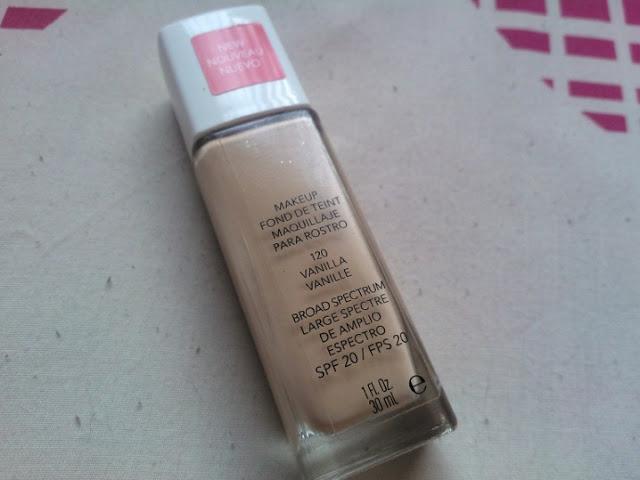 Revlon Nearly Naked and some pretty dodgy lipstick application..