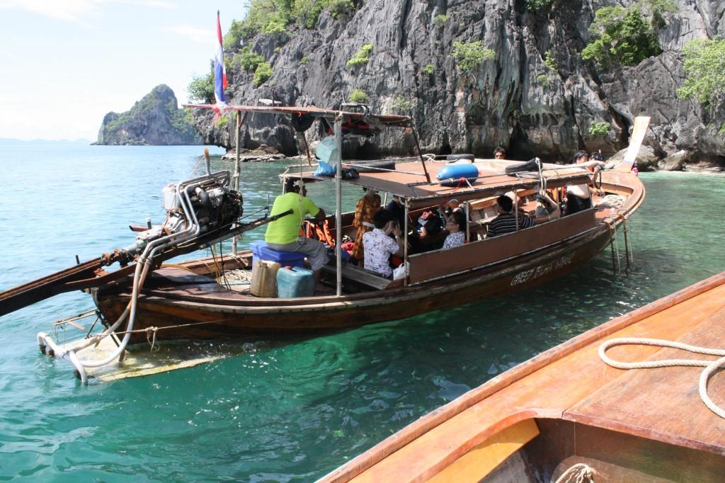 snorkelling thailand