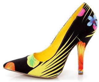 Shoe of the Day | Toi et Moi Nadia Tropical Floral Print Pump