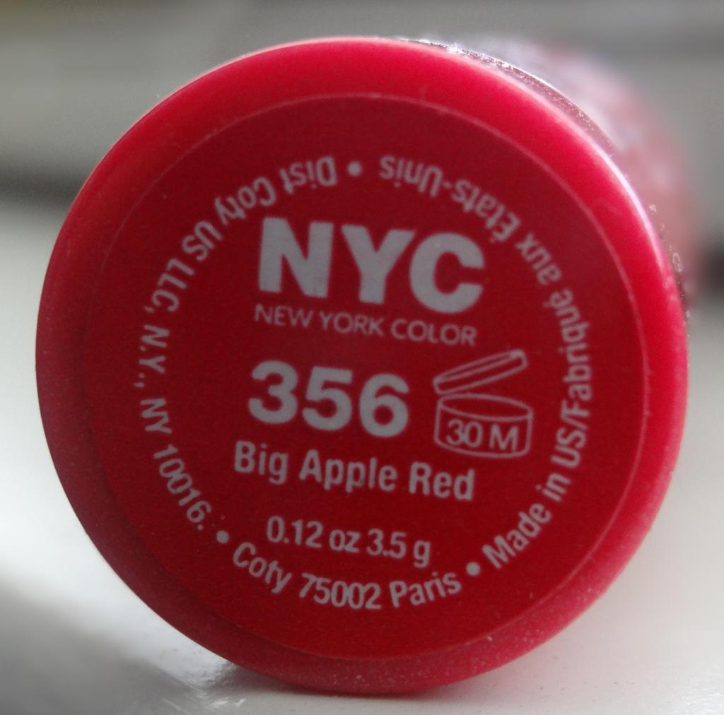 NYC Applelicious Glossy Lip Balm