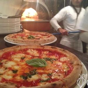 Margherita’s Terrace: Men Working to Become Waiters Margherita_Mare_Pizza_Seafood_Italian_Jounieh10