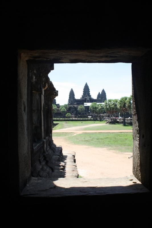 tips for visiting the angkor wat temple