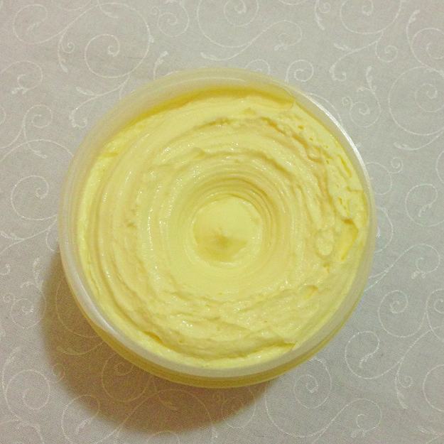 PRODUCT REVIEW: Kiehl’s Creme de Corps Soy Milk & Honey Whipped Body Butter