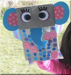 Dumbo the Elephant lunch bag craft for preschoolers