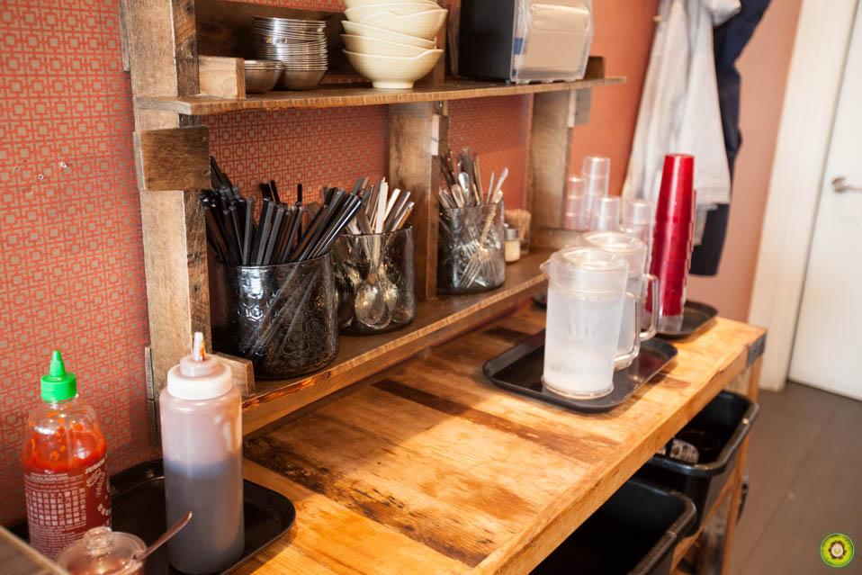 CHAU VeggiExpress: I’d Go Vegetarian For This! Cutlery and Such