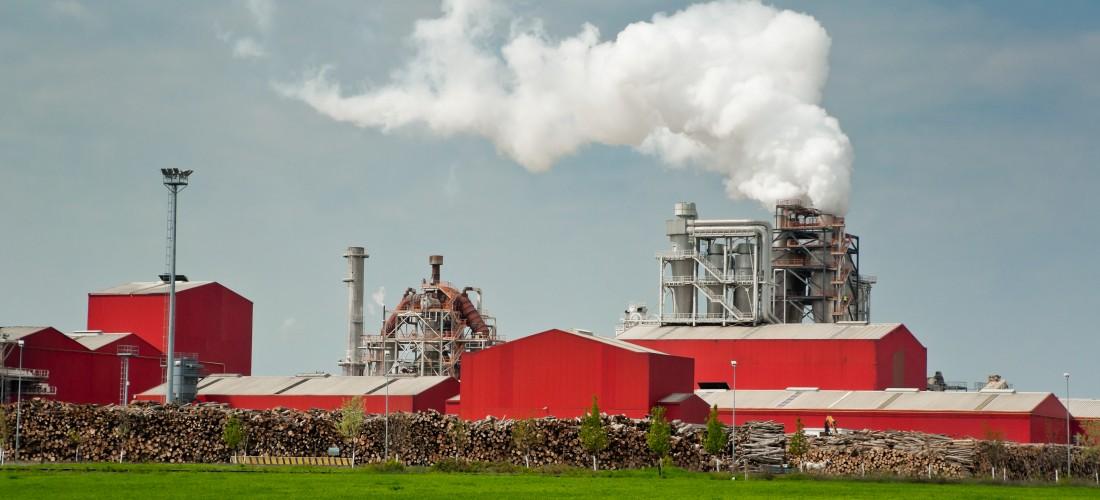 EU Carbon Dioxide Emissions Lowest Since 1990 Greenhouse gases fell by 3.3 % in the EU in 2011 (Credit: Flickr @ Horia Varlan http://www.flickr.com/photos/horiavarlan/)