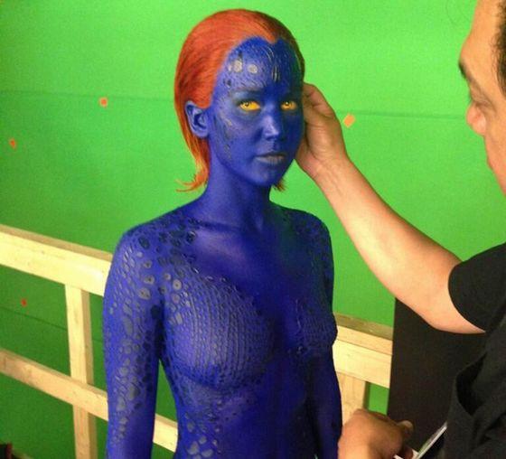 Check Out Jennifer Lawrence Looking Super Hot in Mystique Body Suit