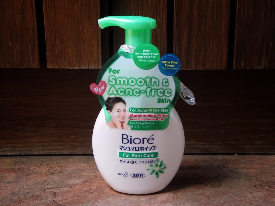 Review: Biore Marshmallow Whip Acne Care Facial Wash