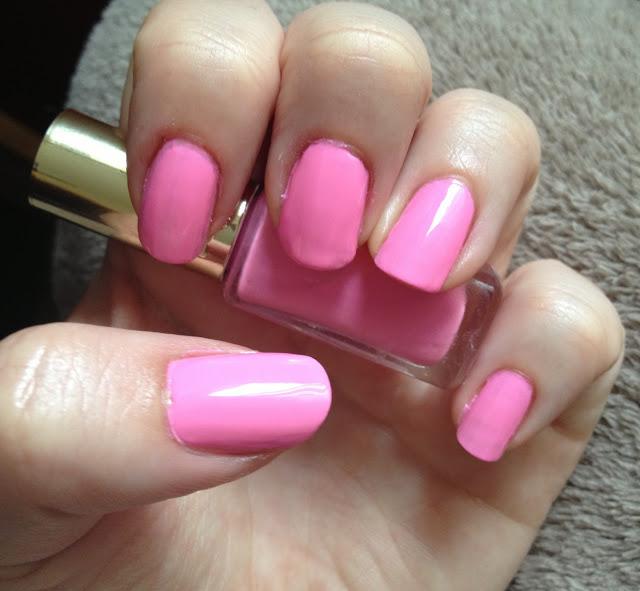 L'Oreal colour riche go neon nail polish.