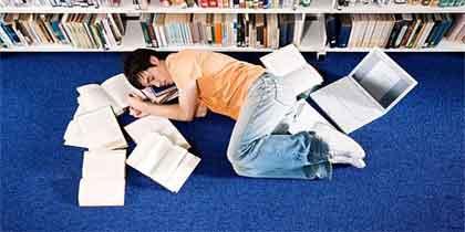 5 Reasons That Shows You Are Also A Lazy Blogger lazy-blogger