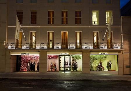 Chanel London opens largest flagship store in the world Chanel London opens largest flagship store in the world