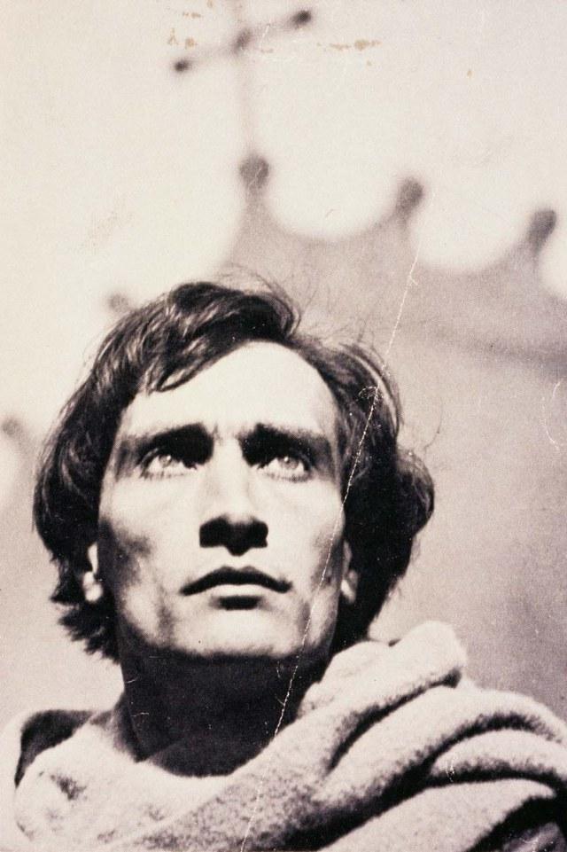 picture of Artaud in the film Joan of arc