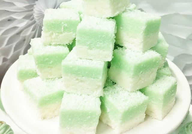 Mint and Gold Party by Sugar Coated Mama Mint and Gold Party by Sugar Coated Mama