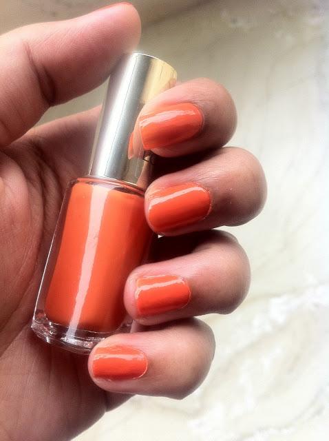 On My Nails Today - L'Oreal Paris Color Riche Le Vernis Lush Tangerine
