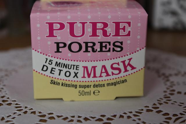 Review - Along Came Betty Pure Pores 15 Minute Detox Mask!