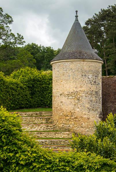 La Chatonnière photo of tower