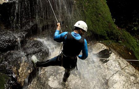 10 Adrenaline-Fueled Team-Building Activities 10 Adrenaline-Fueled Team-Building Activities