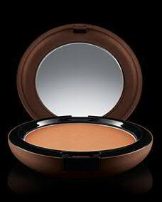 MAC Temperature Rising Pro Longwear Bronzing Powder in Nude on Board MAC Temperature Rising Pro Longwear Bronzing Powder in Nude on Board
