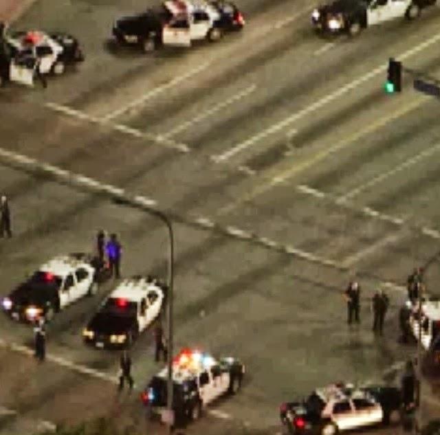 LAPD SHOOTS BEAN BAGS AT PROTESTORS!!!
