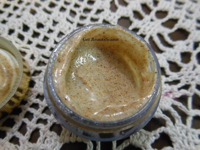 Forest Essentials Rupam Nourishing Facial Paste: Review & Swatches