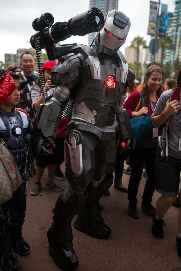 Top 10 Coolest Cosplay from Comic-Con 2013 iron-man