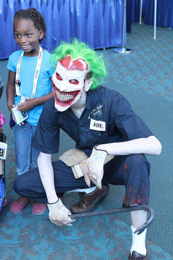 Top 10 Coolest Cosplay from Comic-Con 2013 joker