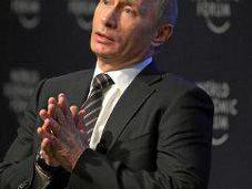 Vladimir Putin Revs Russian Election Campaign