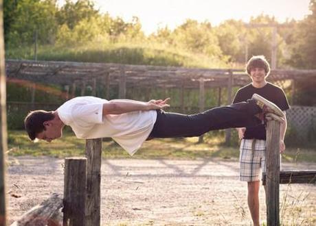 planking ross zorowski After planking and owling, Batmanning is the latest ‘position craze’ to blow up the net