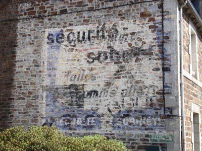 Ghost signs (64): sobriety
