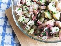 Octopus salad and potatoes