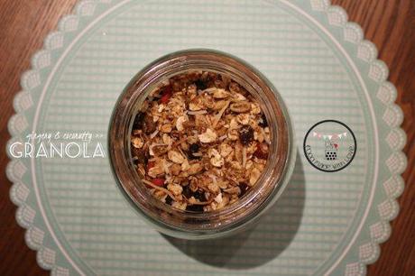 Gingery & coconutty granola